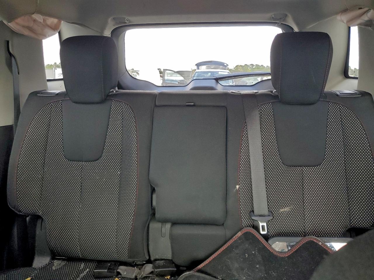 2015 GMC TERRAIN SLE photo 10