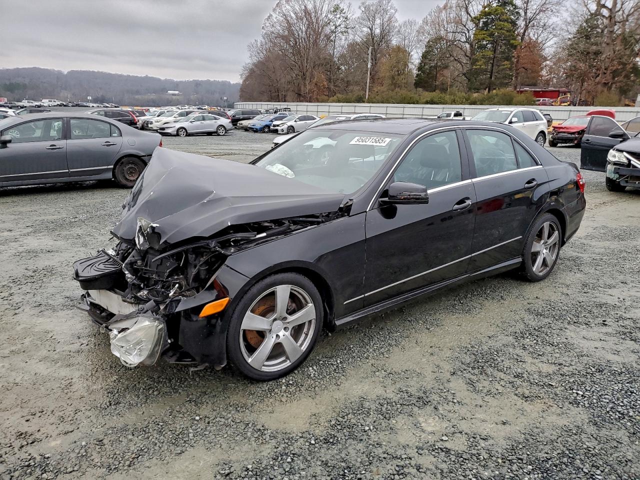 2011 MERCEDES-BENZ E