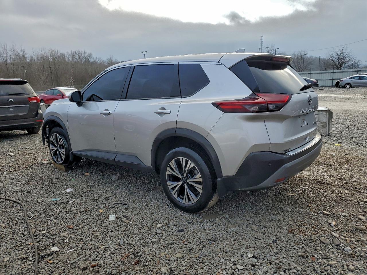 2023 NISSAN ROGUE SV photo 2