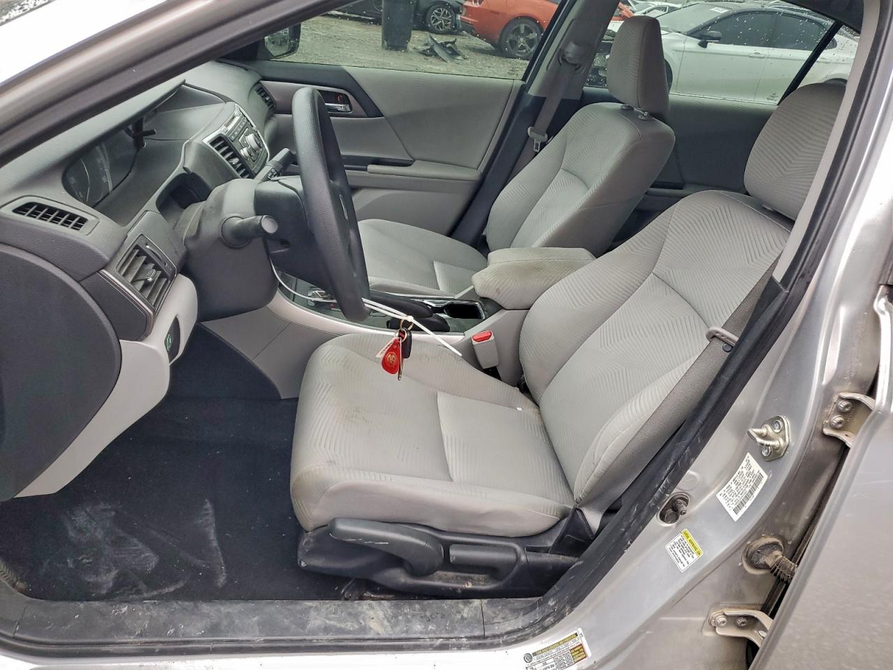 2014 HONDA ACCORD LX photo 13
