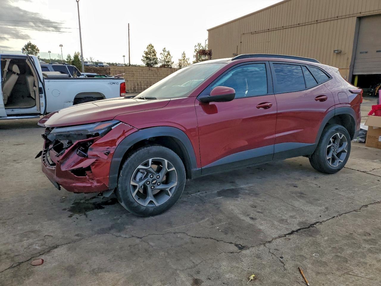 2025 CHEVROLET TRAX