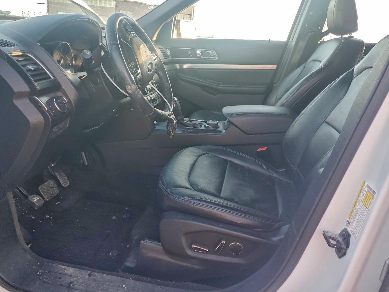 2018 FORD EXPLORER XLT photo 7