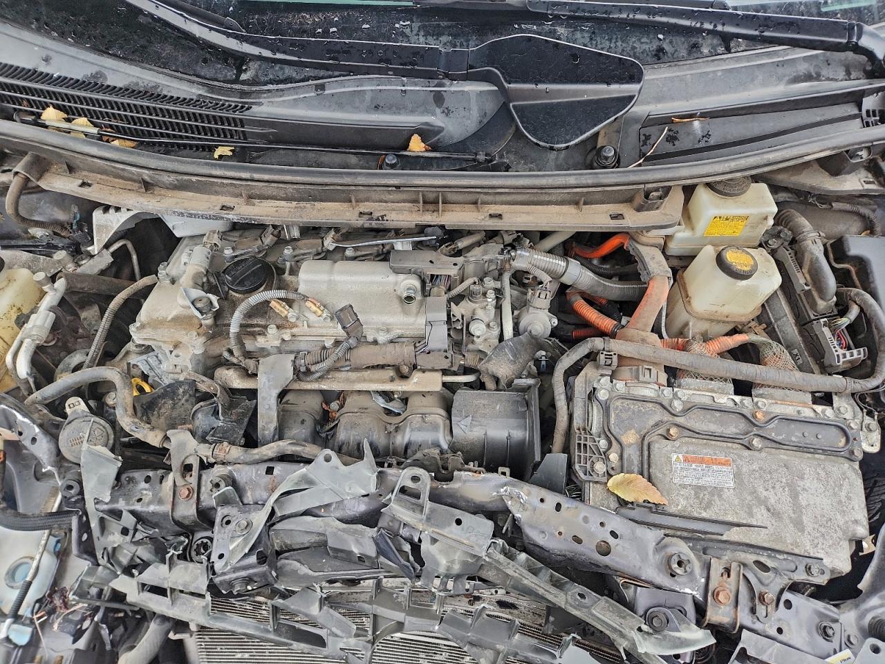 2012 TOYOTA PRIUS photo 31