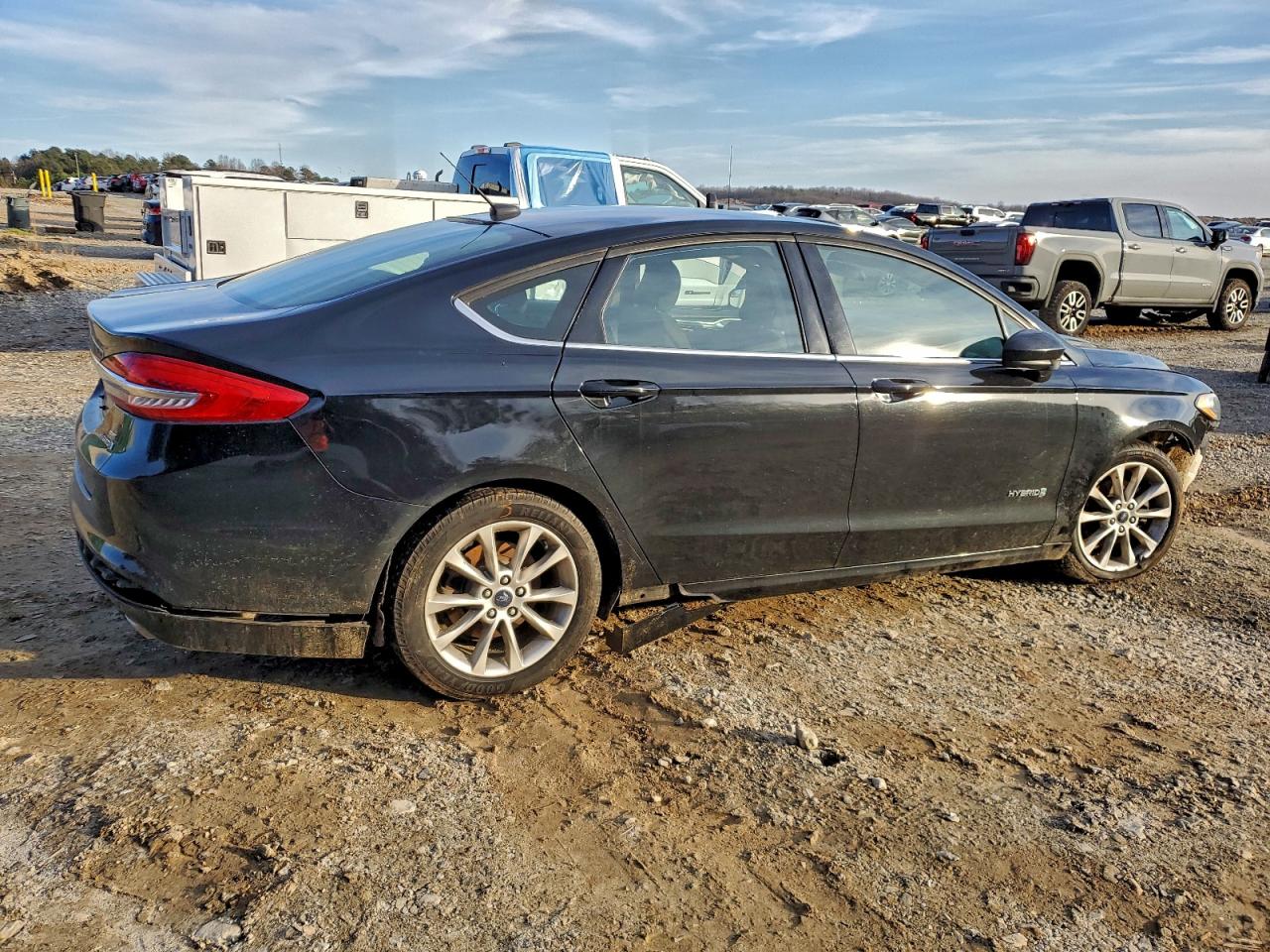 2017 FORD FUSION SE HYBRID photo 3