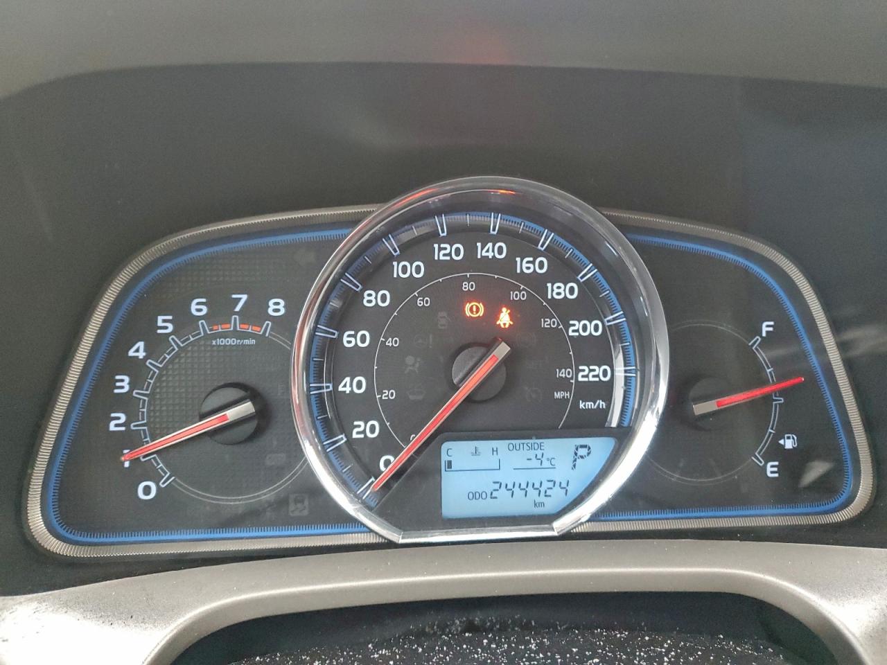 2015 TOYOTA RAV4 LIMITED photo 17