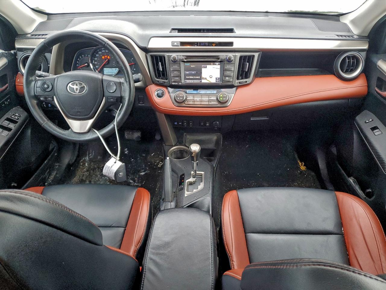 2015 TOYOTA RAV4 LIMITED photo 15