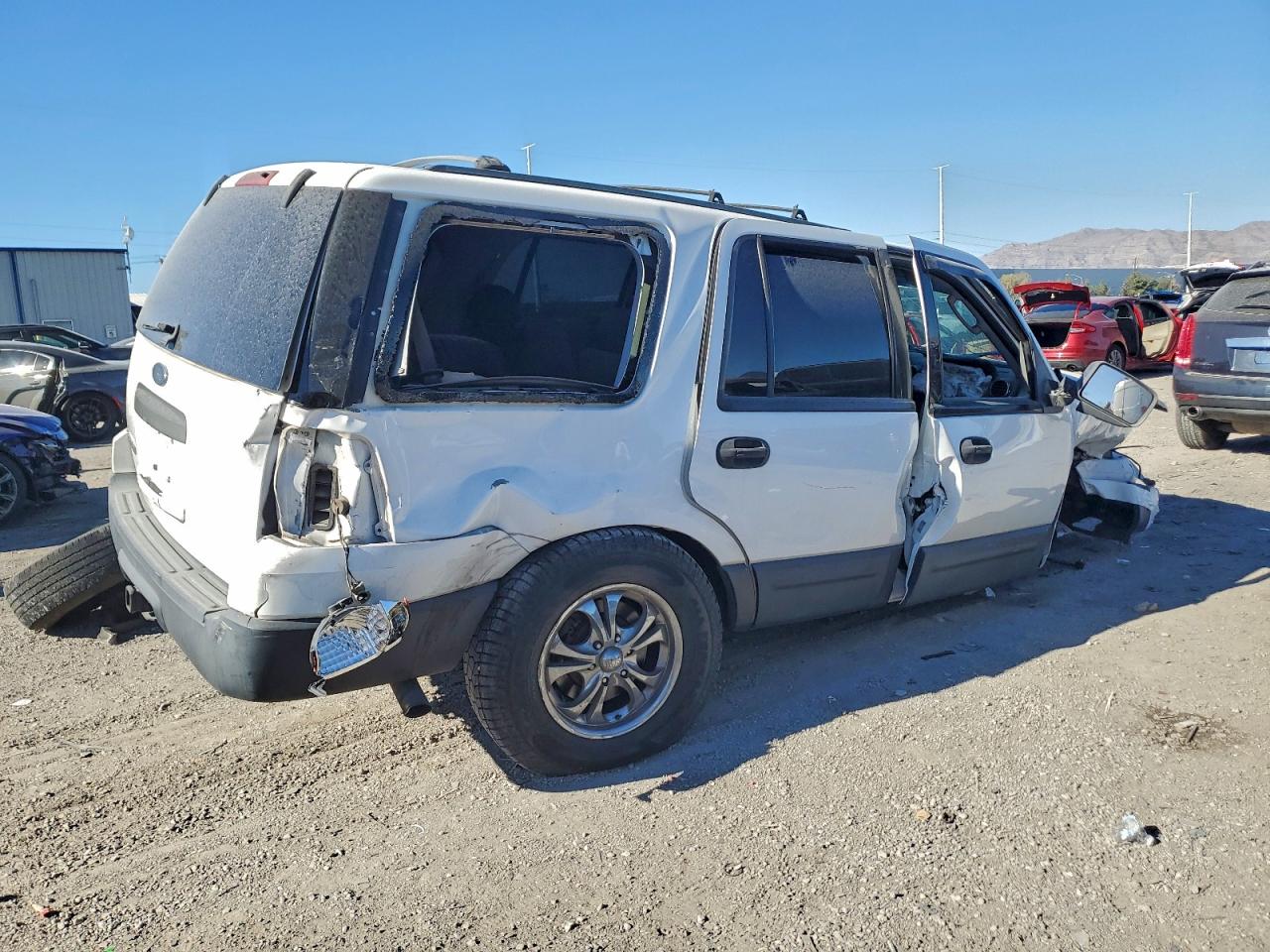 2004 FORD EXPEDITION XLS photo 3