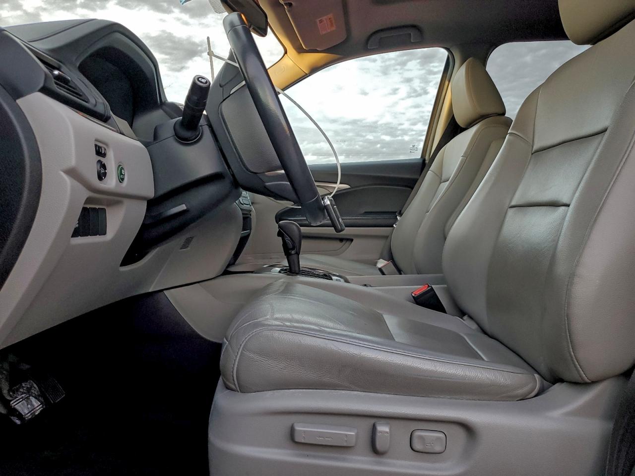 2016 HONDA PILOT EXL photo 7