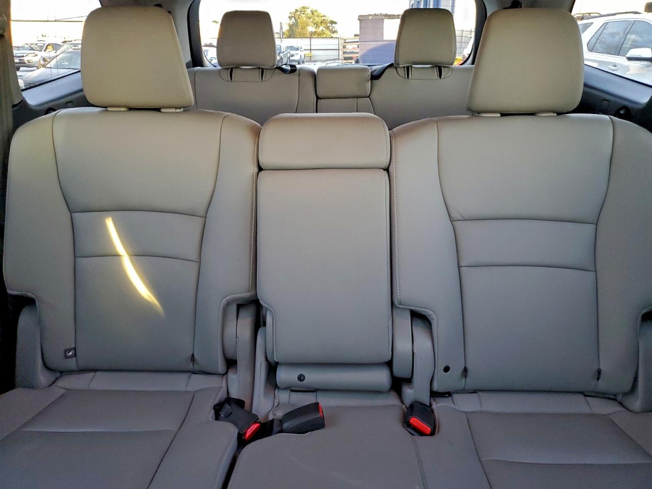 2016 HONDA PILOT EXL photo 10
