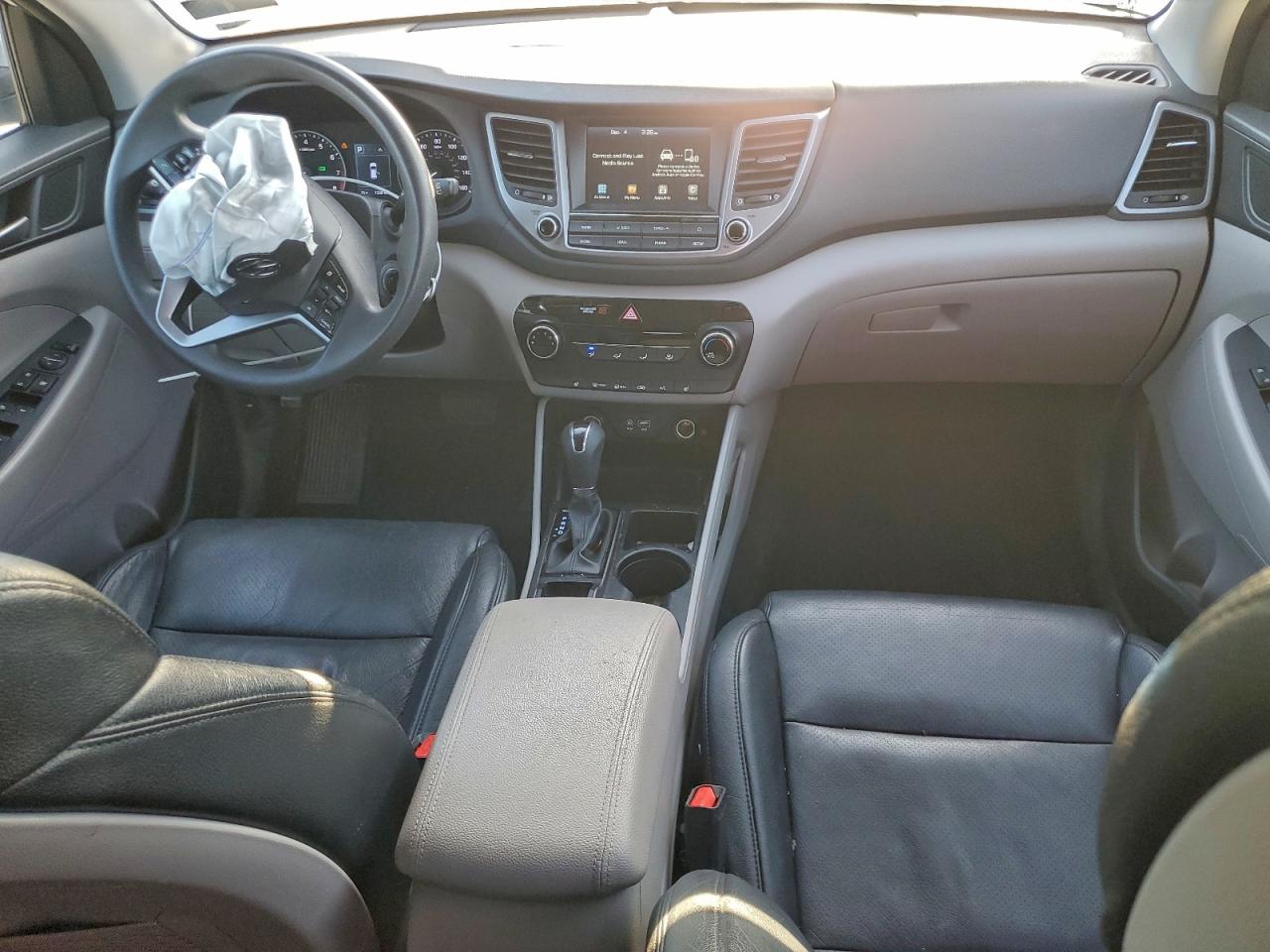 2018 HYUNDAI TUCSON SEL photo 15