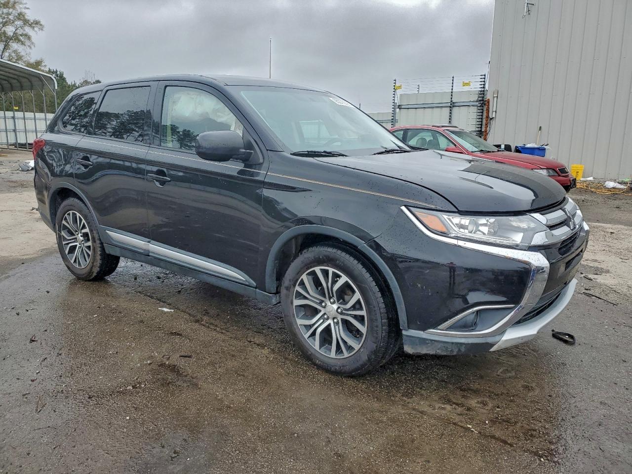 2018 MITSUBISHI OUTLANDER SE photo 4