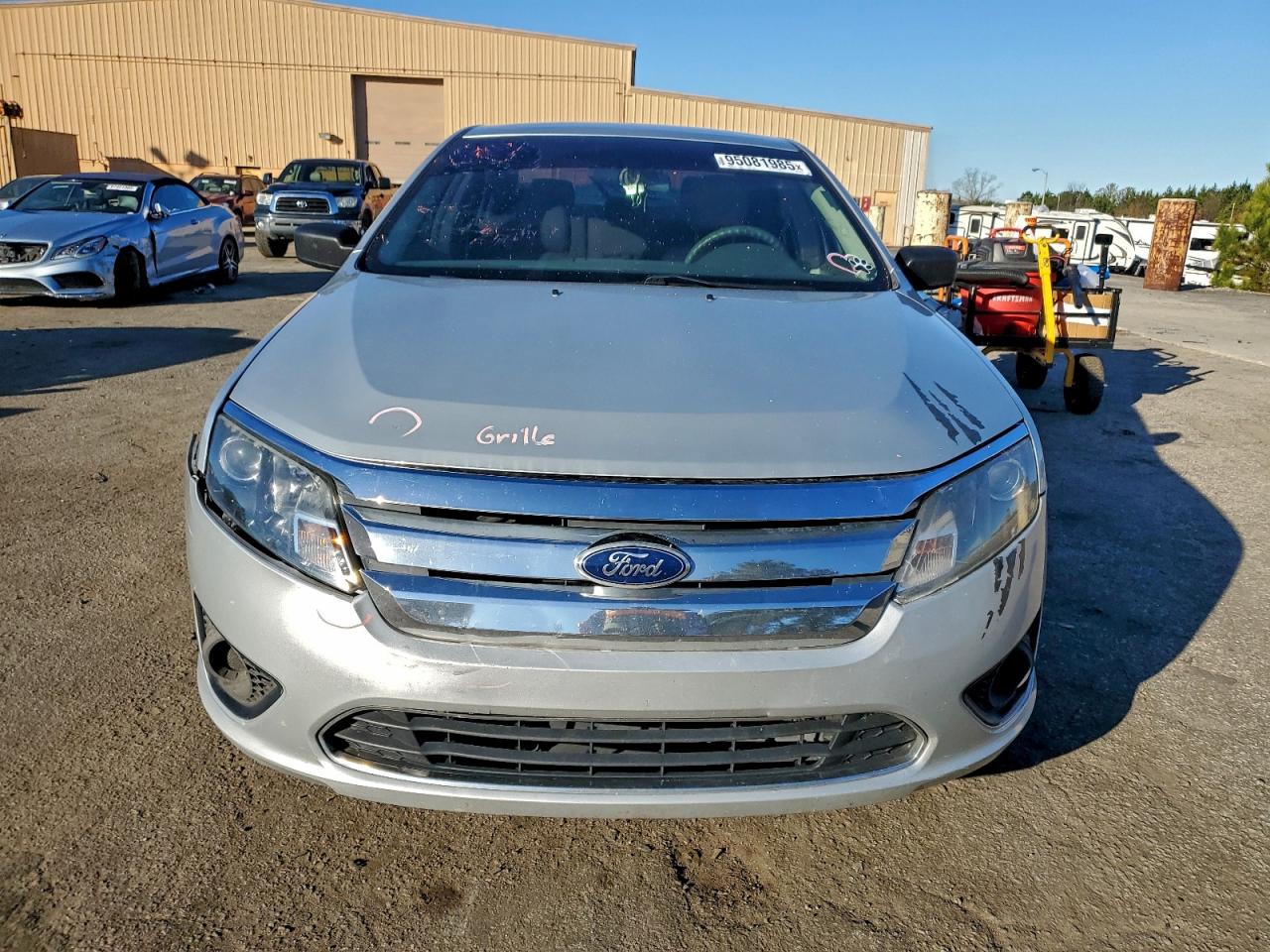 2011 FORD FUSION S photo 9