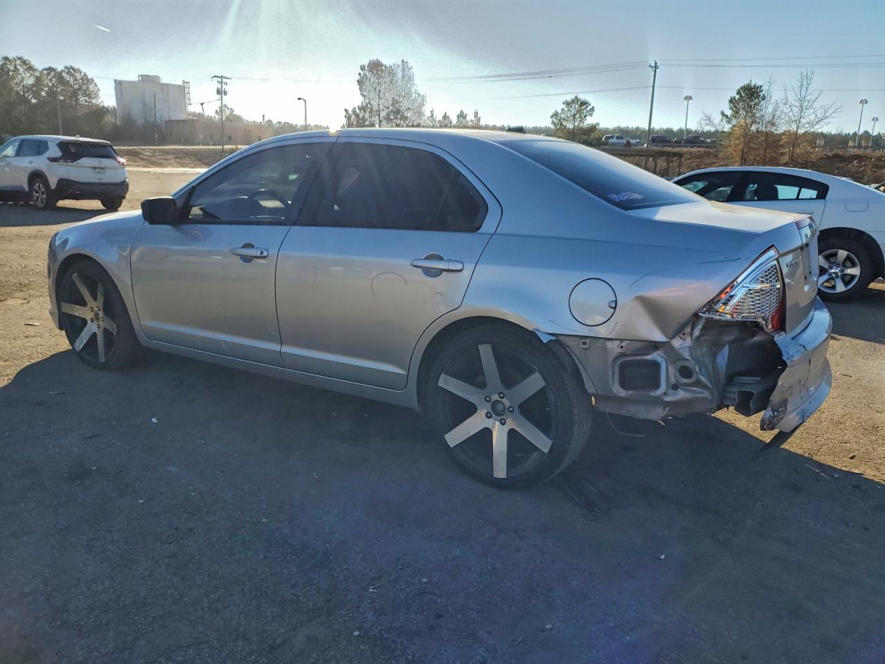 2011 FORD FUSION S photo 3