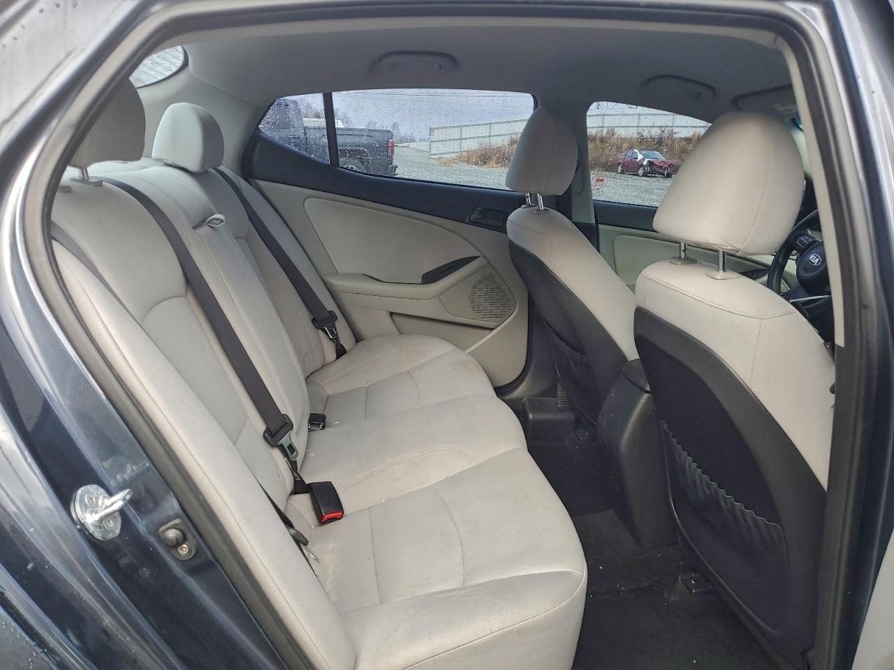 2015 KIA OPTIMA LX photo 10
