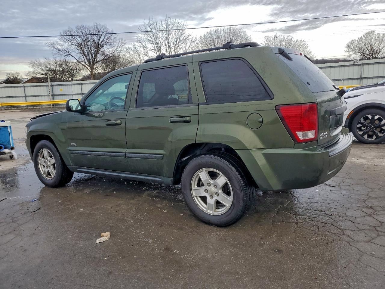 2007 JEEP GRAND CHEROKEE LAREDO photo 3