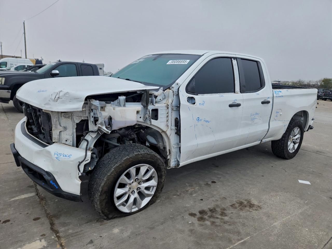 2019 CHEVROLET SILVERADO