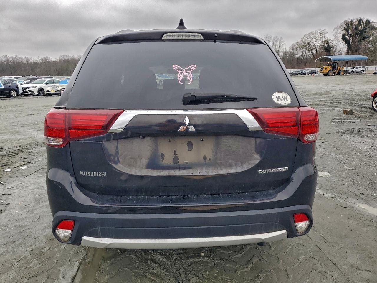 2018 MITSUBISHI OUTLANDER ES photo 6