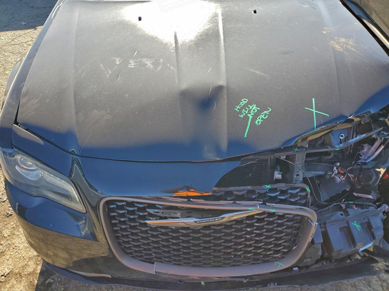 2016 CHRYSLER 300 S photo 11