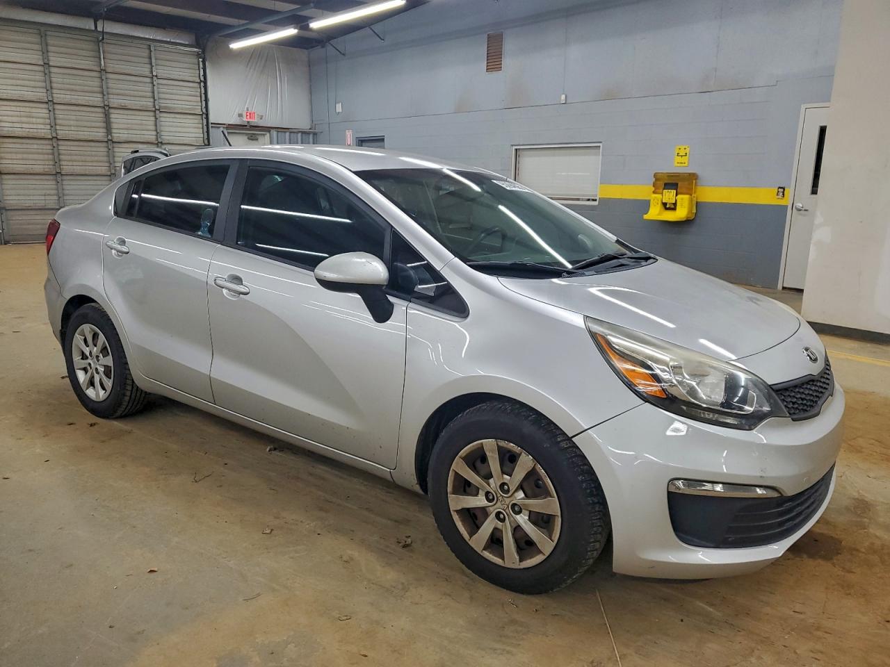 2017 KIA RIO LX photo 4