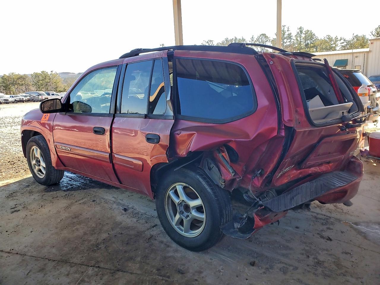 2005 GMC ENVOY photo 2
