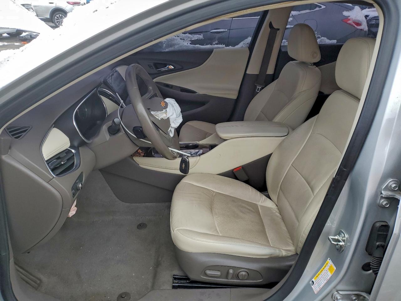 2020 CHEVROLET MALIBU PREMIER photo 13