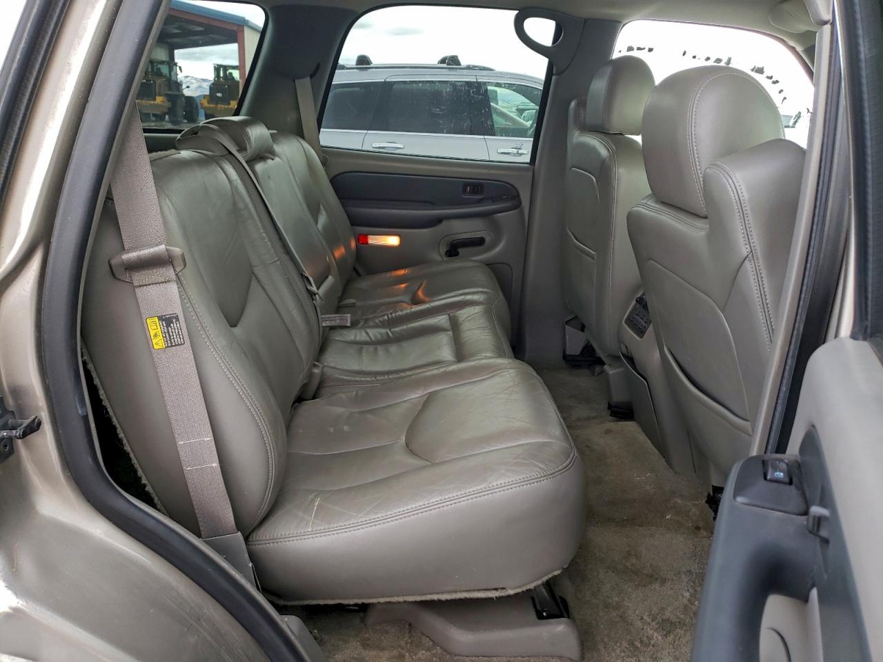 2003 GMC YUKON photo 31