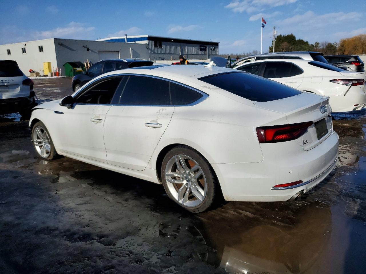 2019 AUDI A5 PREMIUM photo 2