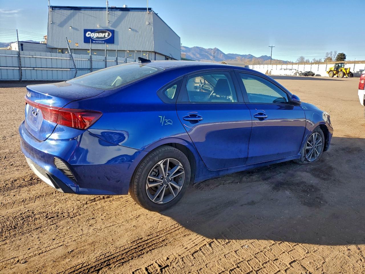 2024 KIA FORTE photo 5