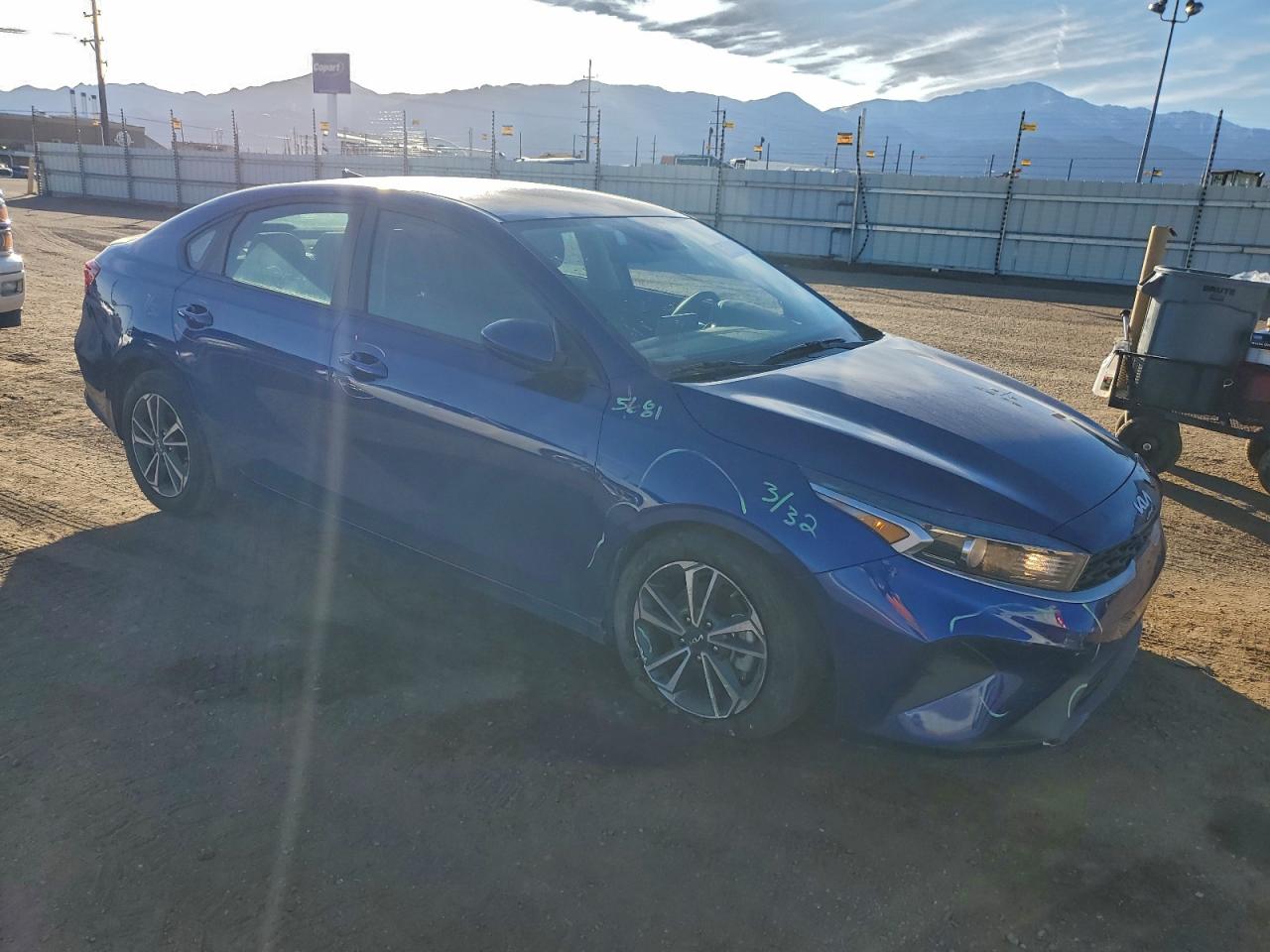 2024 KIA FORTE photo 7