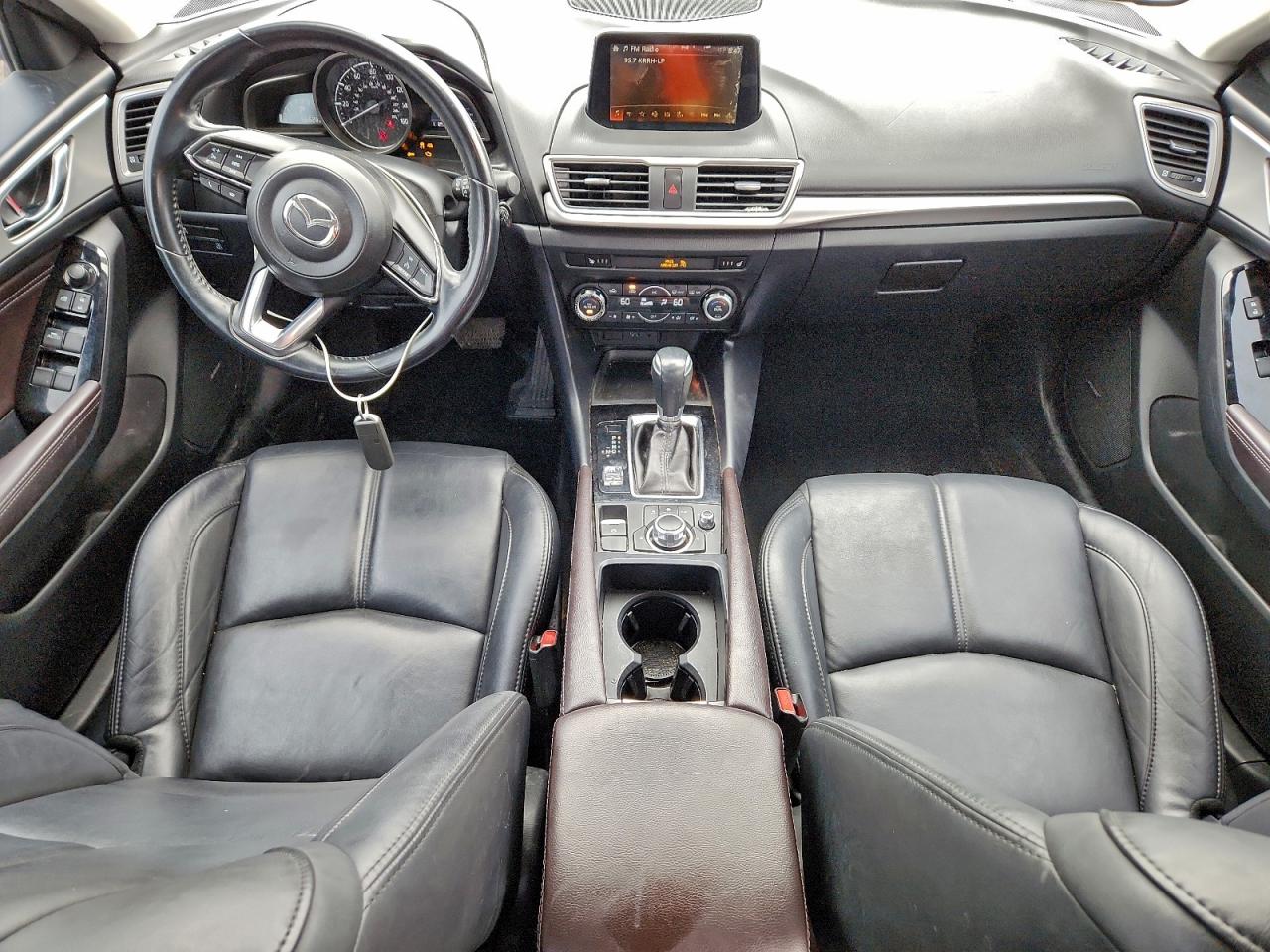 2018 MAZDA 3 TOURING photo 8