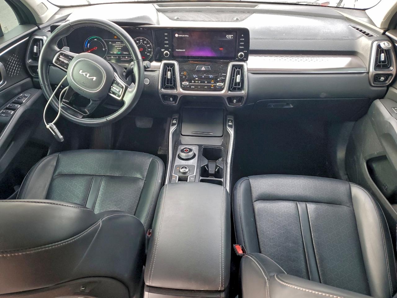 2022 KIA SORENTO photo 15