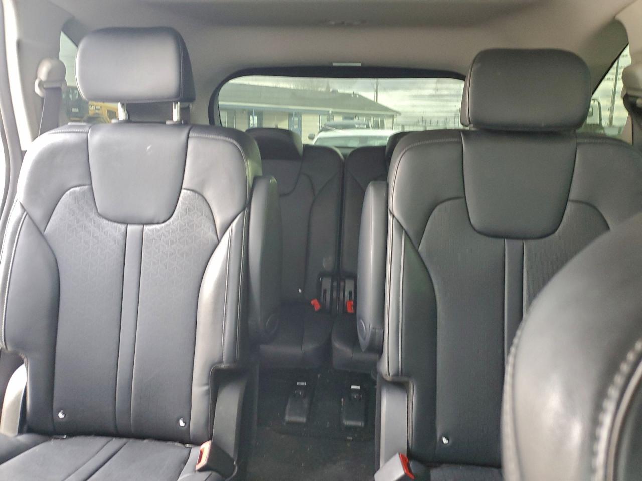 2022 KIA SORENTO photo 19