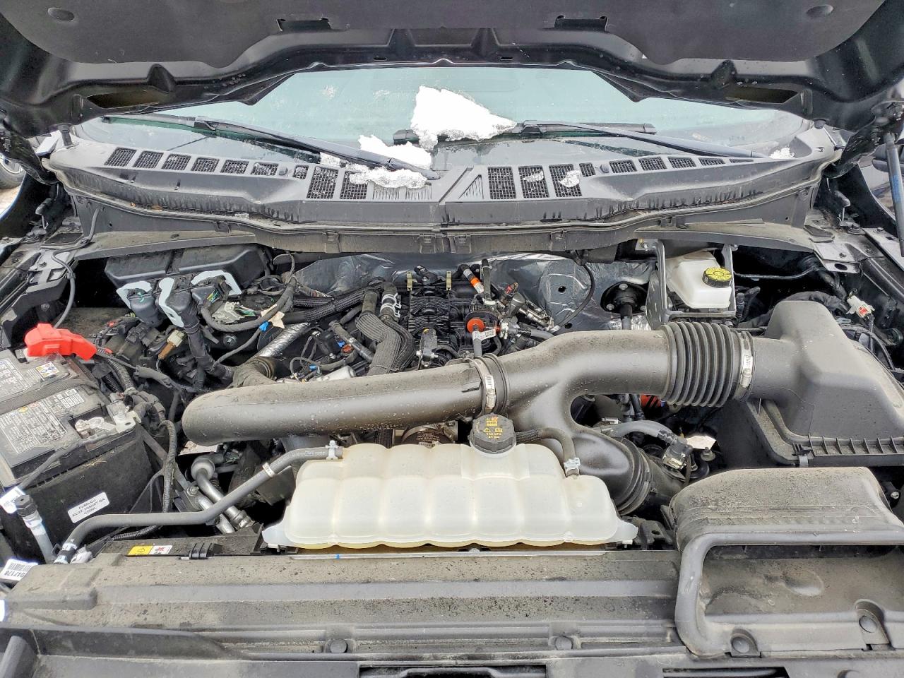 2025 FORD F150 LARIAT photo 31
