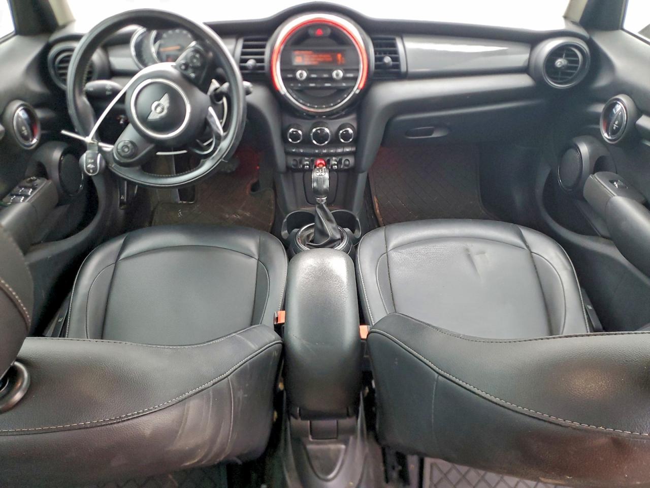 2016 MINI COOPER photo 22