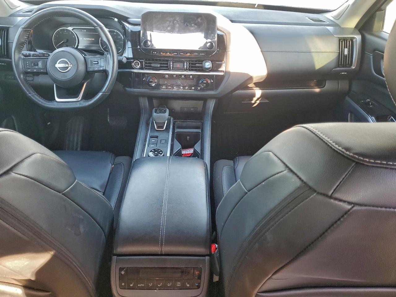 2023 NISSAN PATHFINDER SL photo 15