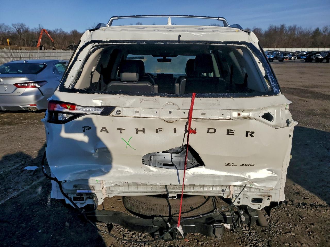 2023 NISSAN PATHFINDER SL photo 11