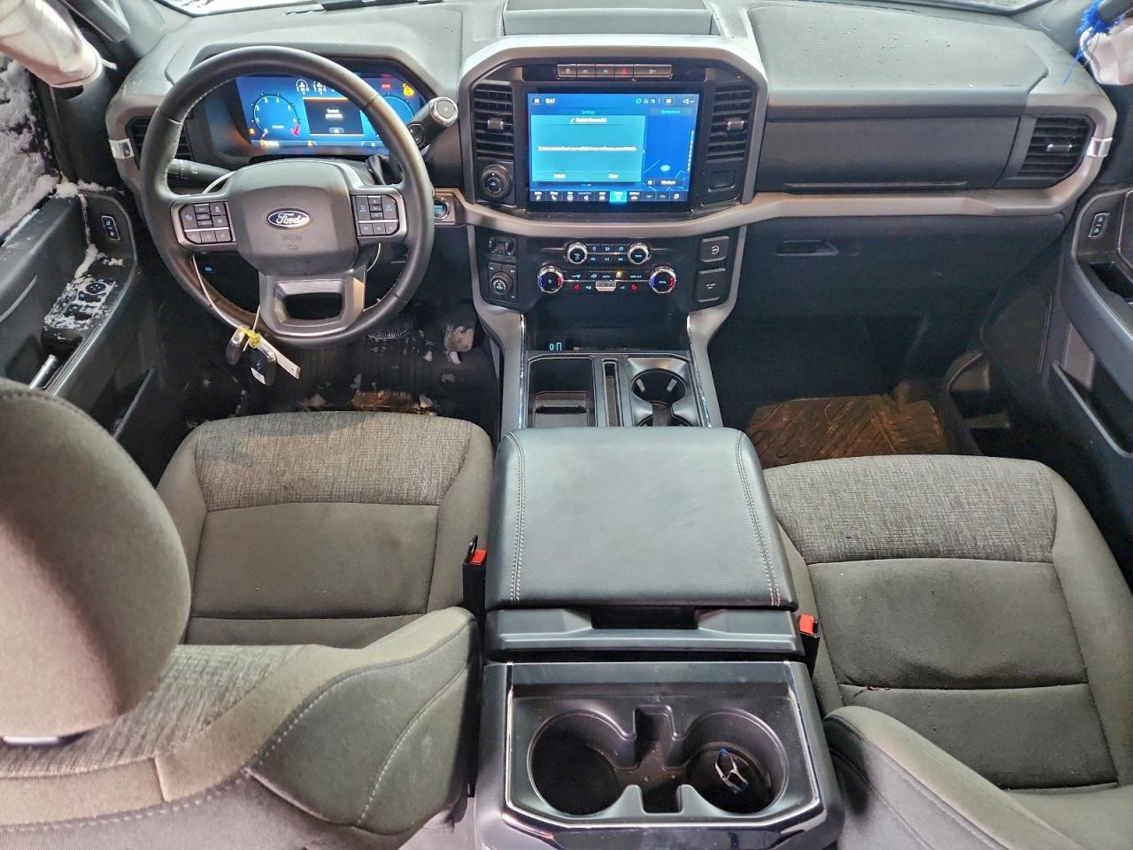 2024 FORD F150 XLT photo 8