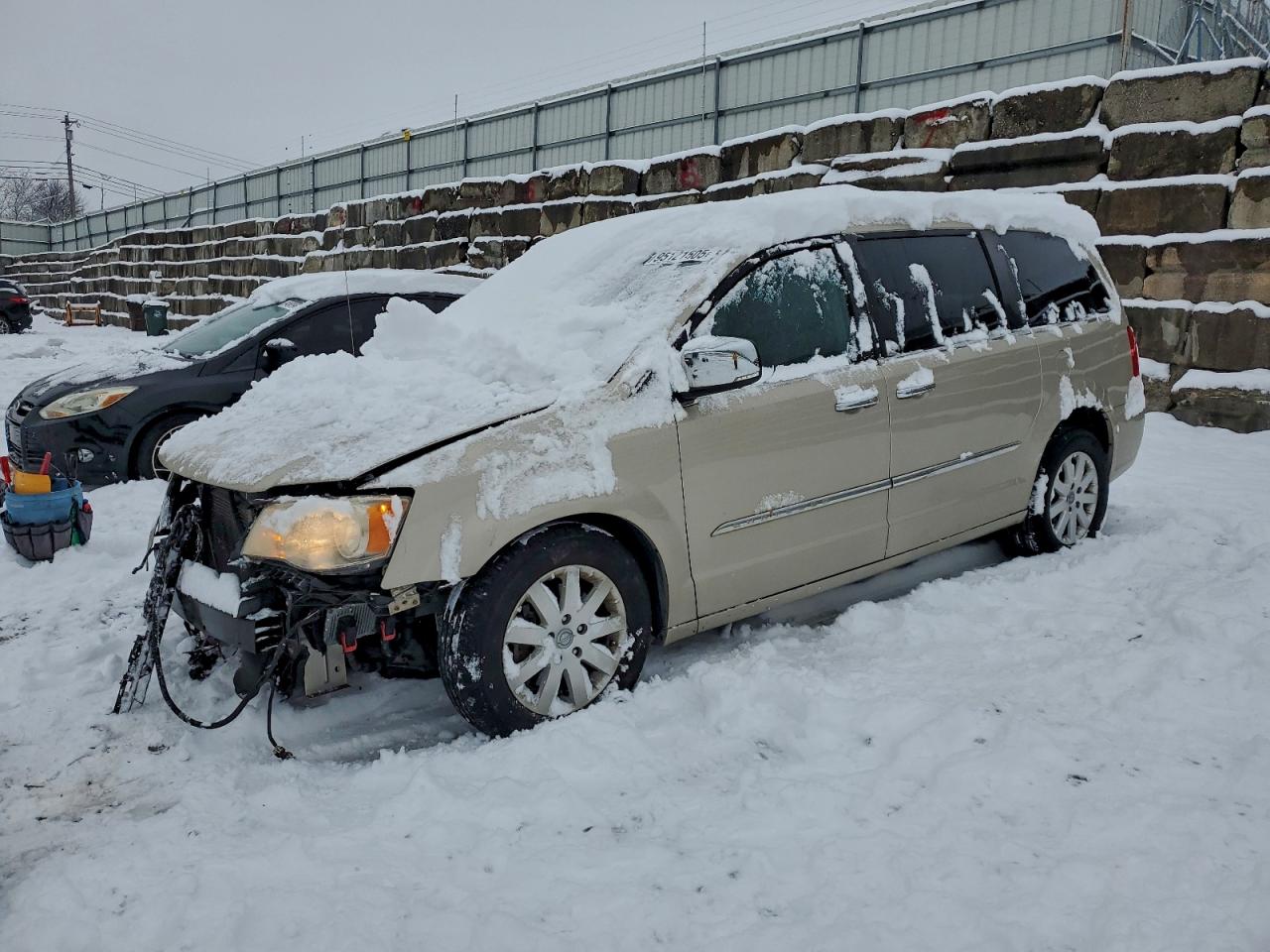 2012 CHRYSLER TOWN & COUNTRY
