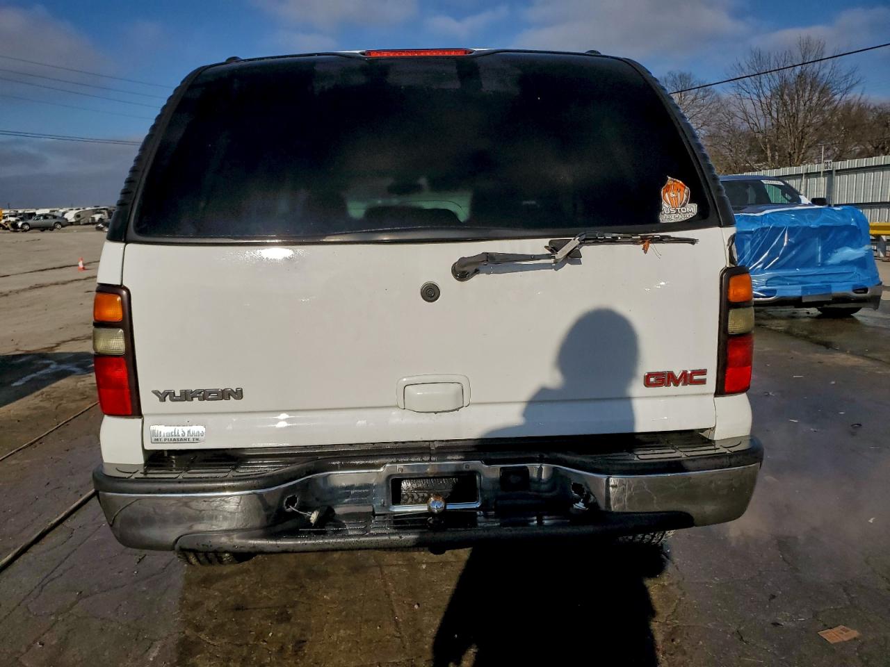 2004 GMC YUKON photo 11