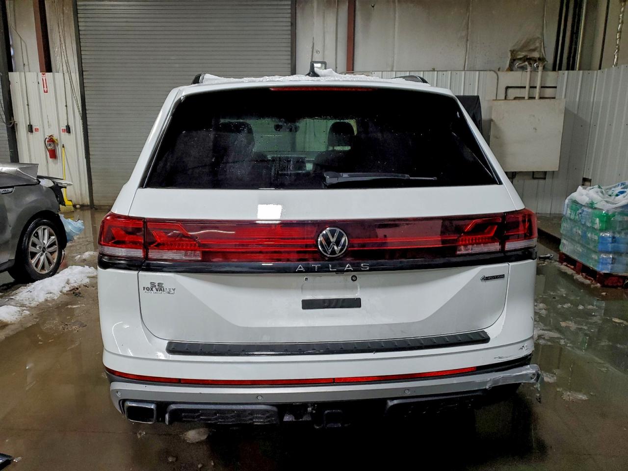 2024 VOLKSWAGEN ATLAS PEAK EDITION SE photo 6