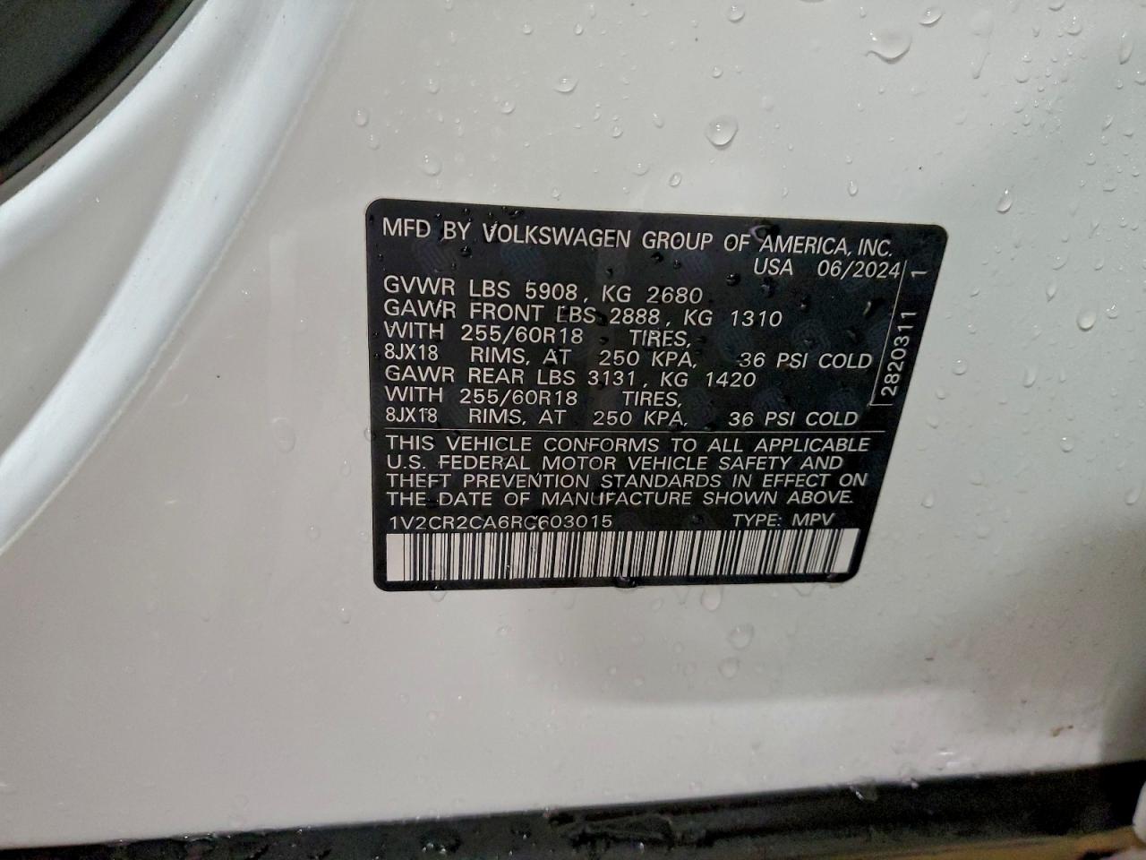 2024 VOLKSWAGEN ATLAS PEAK EDITION SE photo 12