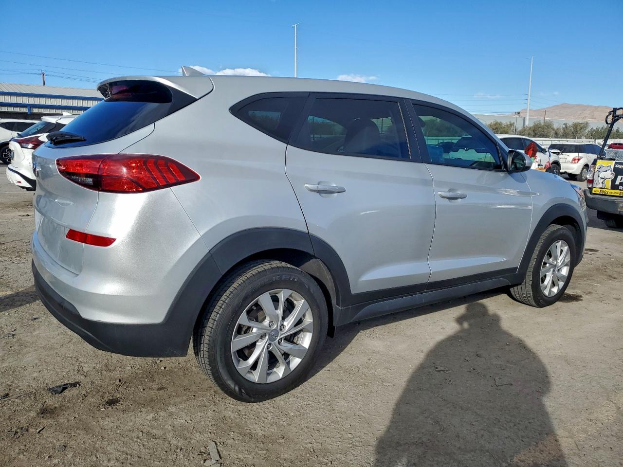 2019 HYUNDAI TUCSON SE photo 5