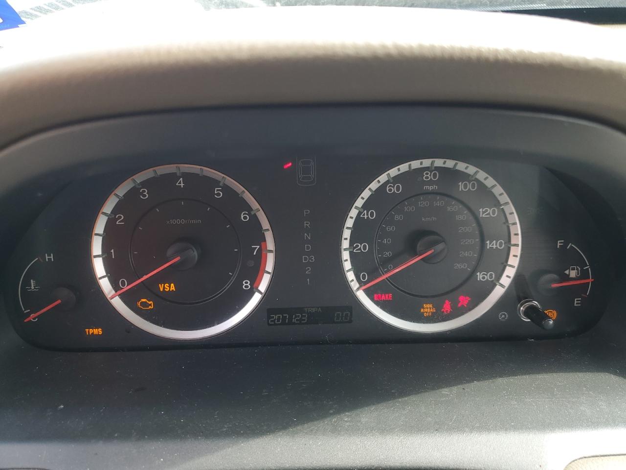 2010 HONDA ACCORD LXP photo 25
