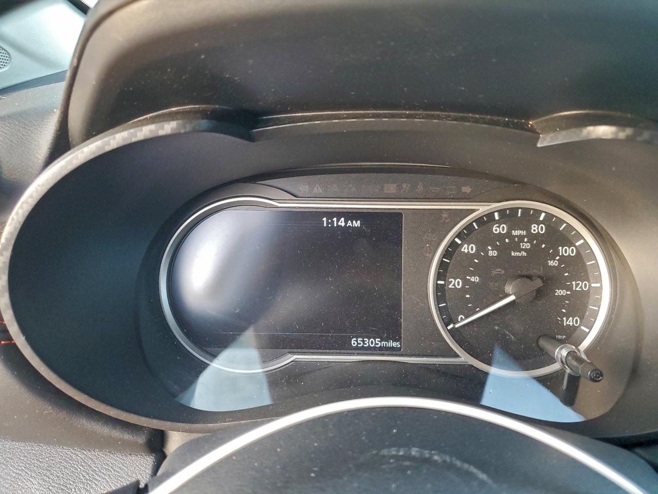 2020 NISSAN VERSA SR photo 9