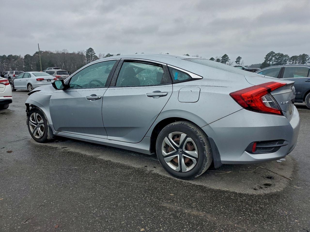 2016 HONDA CIVIC LX photo 3