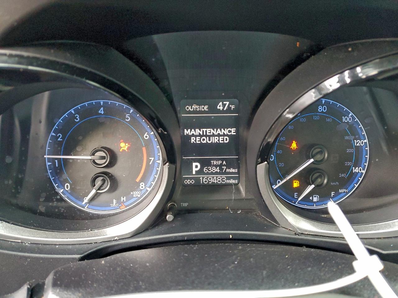 2014 TOYOTA COROLLA photo 25