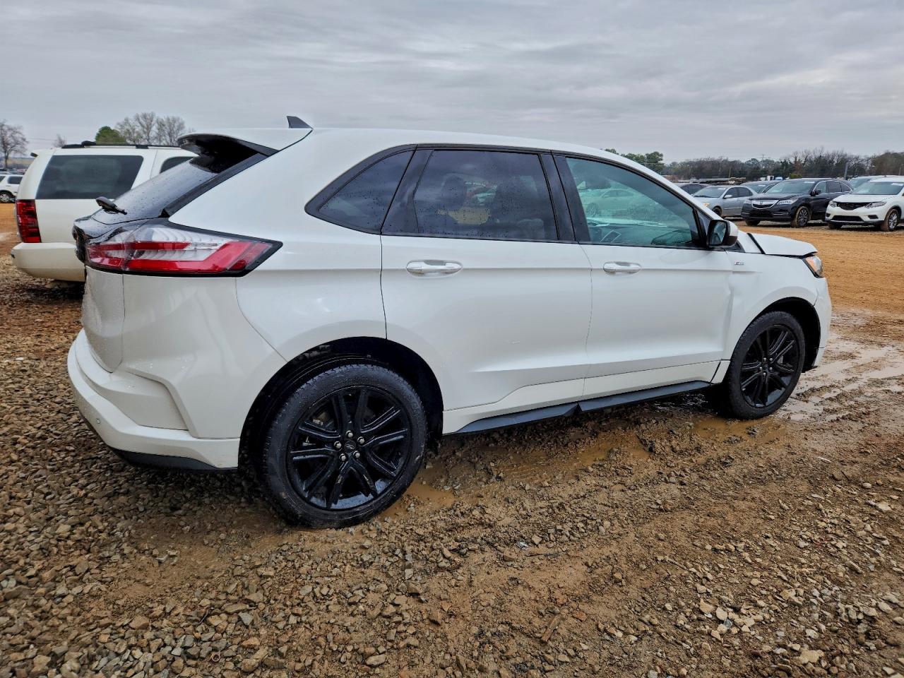2024 FORD EDGE SEL photo 5