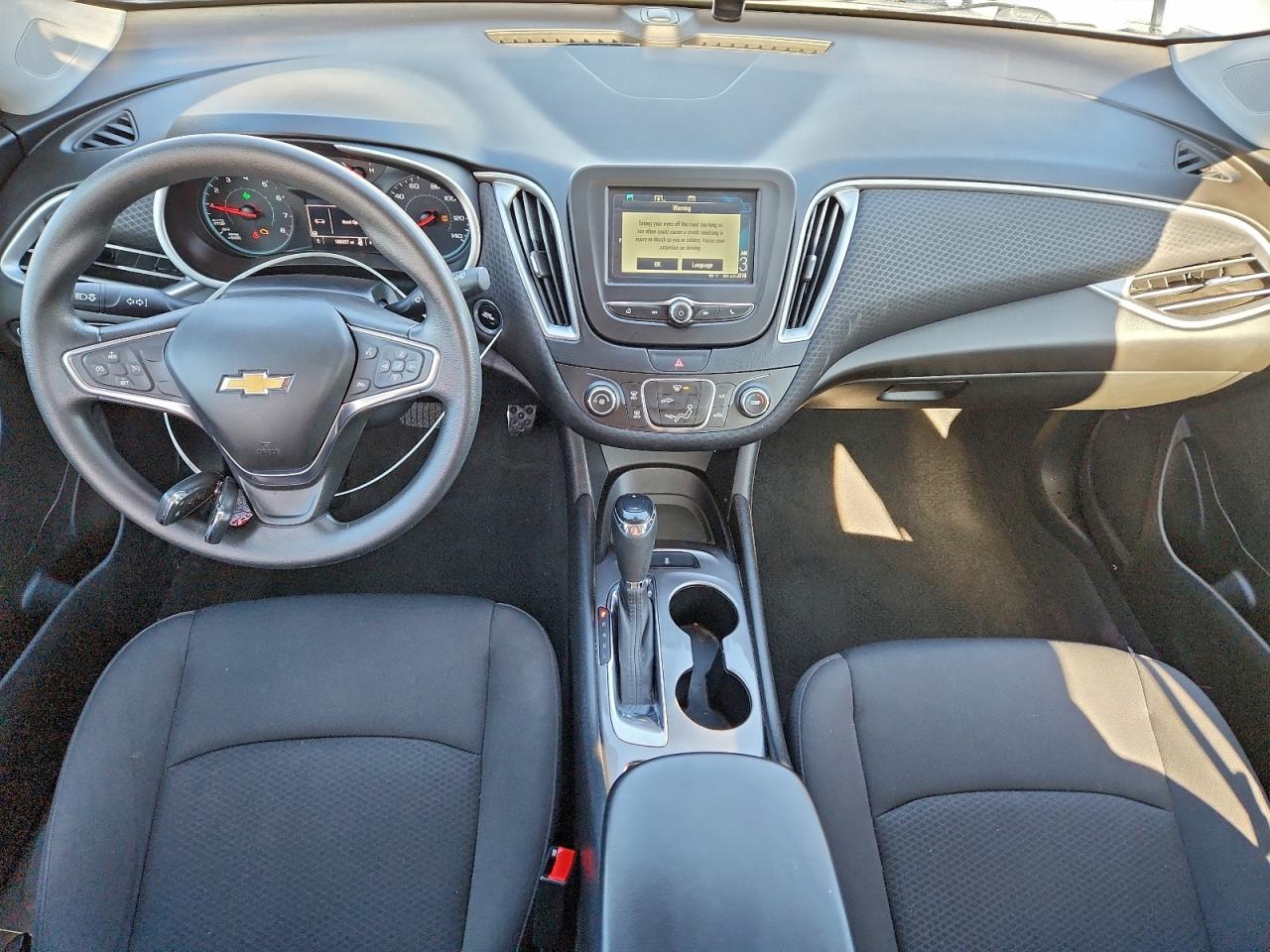 2018 CHEVROLET MALIBU LS photo 8