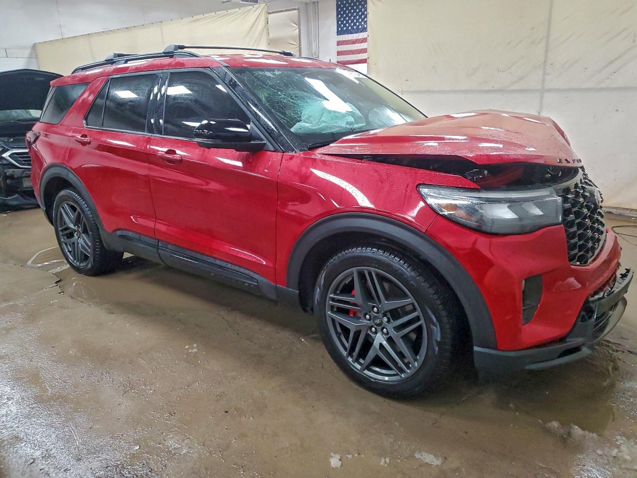 2025 FORD EXPLORER ST photo 4
