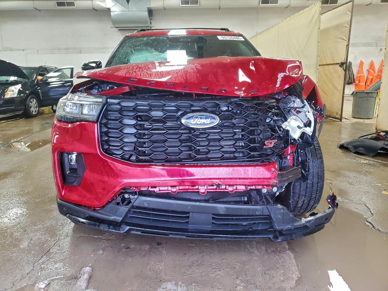 2025 FORD EXPLORER ST photo 5